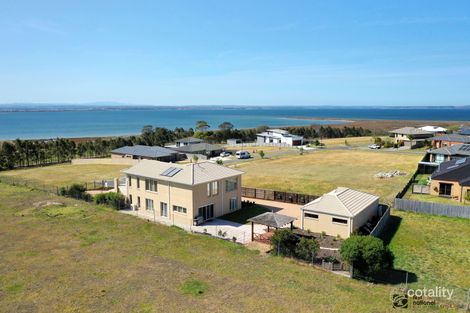 Property photo of 47 Eagle Bay Terrace Paynesville VIC 3880