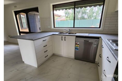 Property photo of 17 Batman Avenue Shepparton VIC 3630