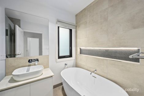 Property photo of 2/8 Polwarth Street Colac VIC 3250