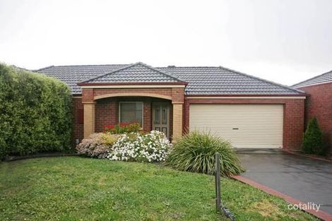Property photo of 29 Wilona Way Berwick VIC 3806