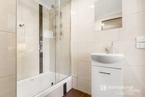 Property photo of 24 High Street Werribee VIC 3030