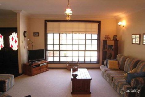 Property photo of 44 Woodside Chase Kootingal NSW 2352