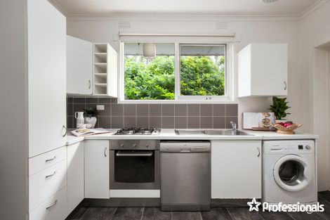 Property photo of 6/2 Tattenham Street Caulfield East VIC 3145