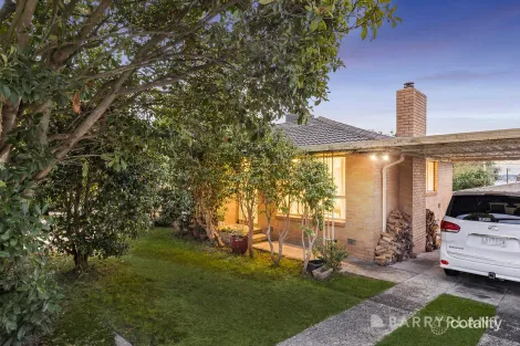 35 Robertson Cres, Boronia, VIC 3155