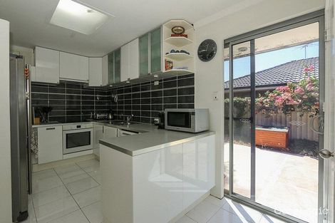 Property photo of 27 Barradine Way Craigie WA 6025