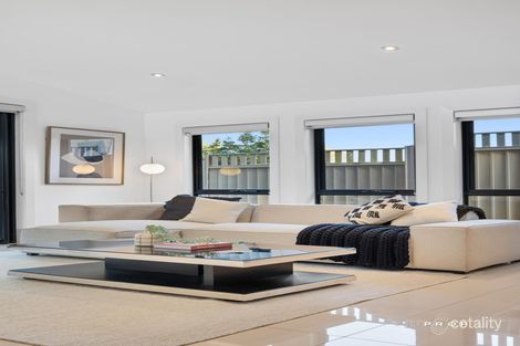 Property photo of 8A Rosebank Terrace Templestowe Lower VIC 3107