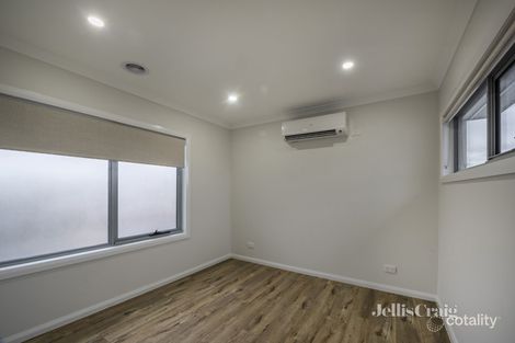 Property photo of 2/2 Aruma Court Bundoora VIC 3083