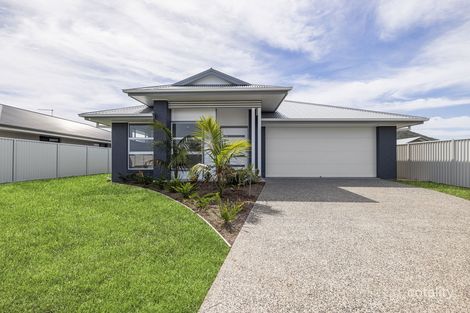 28 Fitzroy Pl, South West Rocks, NSW 2431