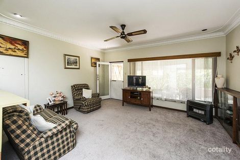 Property photo of 3 Marloo Road Greenmount WA 6056