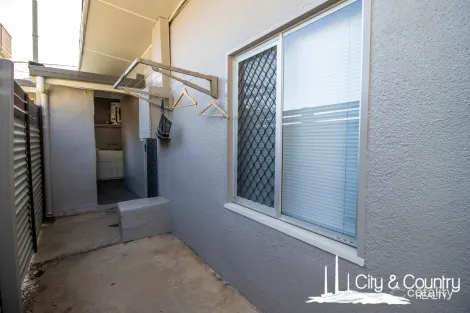 Property photo of 4/61 Joan Street Townview QLD 4825