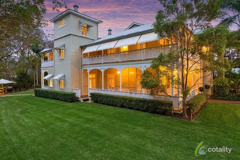 Property photo of 21 Jacaranda Avenue Kenmore Hills QLD 4069