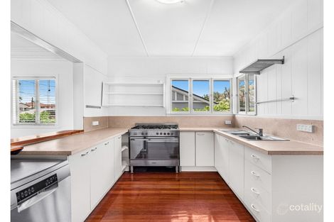 Property photo of 90 Preston Road Manly West QLD 4179