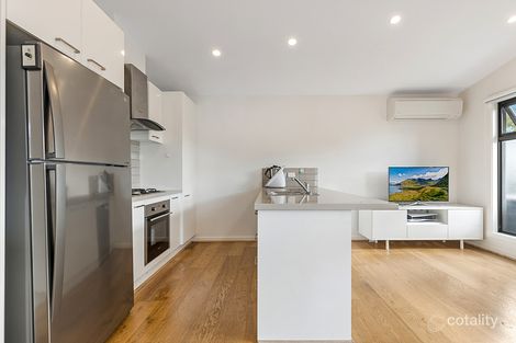 Property photo of 2/12 View Road Bayswater VIC 3153