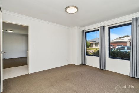 Property photo of 34 Kesiya Turn Aubin Grove WA 6164