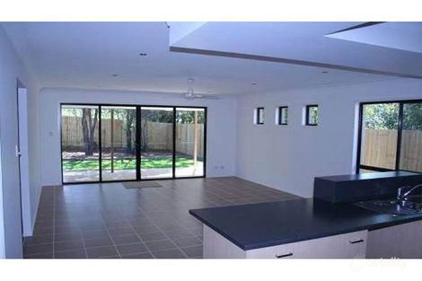 Property photo of 85 Ellen Street Oxley QLD 4075