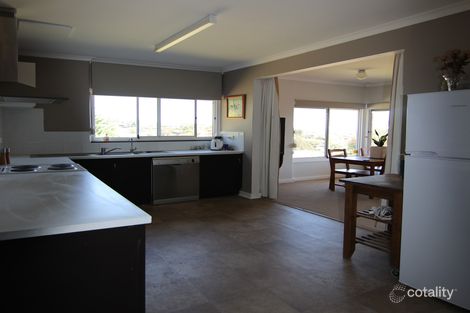 Property photo of 106 Shepherds Hill Road Bellevue Heights SA 5050