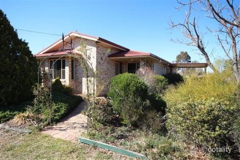 Property photo of 151 Cowper Street Tenterfield NSW 2372