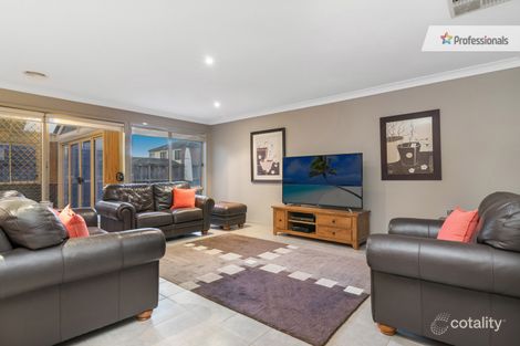 Property photo of 14 Sunflower Place Berwick VIC 3806