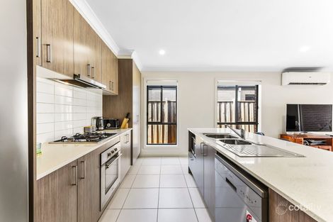 Property photo of 14 Destiny Drive Cranbourne North VIC 3977
