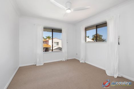 Property photo of 2/145 Melville Parade Como WA 6152