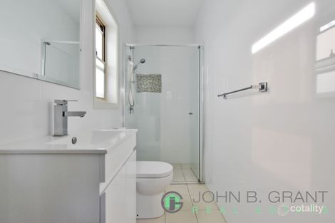 Property photo of 10 View Street Sefton NSW 2162