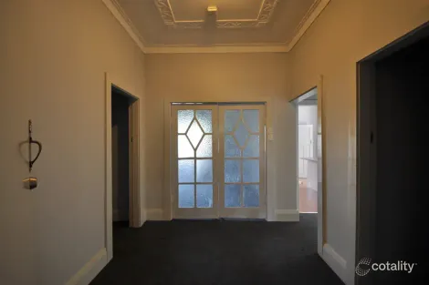 Property photo of 8 York Street Point Frederick NSW 2250