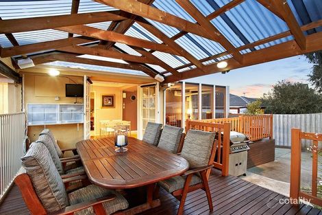 27 Sylvia St, Blackburn South, VIC 3130