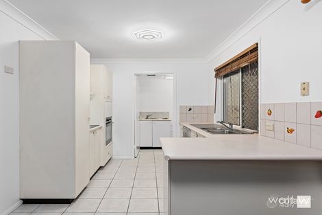 Property photo of 2/125 Farnell Street Chermside QLD 4032