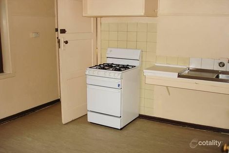 Property photo of 180 Spring Street Reservoir VIC 3073