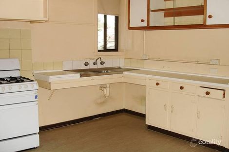 Property photo of 180 Spring Street Reservoir VIC 3073