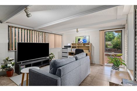 Property photo of 390 Red Hill Court Lavington NSW 2641