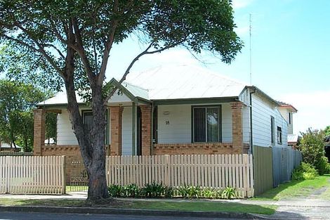 18 Jefferson St, Adamstown, NSW 2289