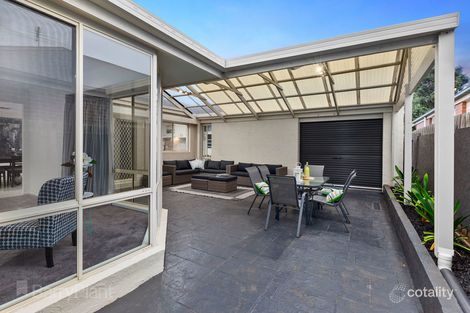 Property photo of 37 Hollington Crescent Point Cook VIC 3030