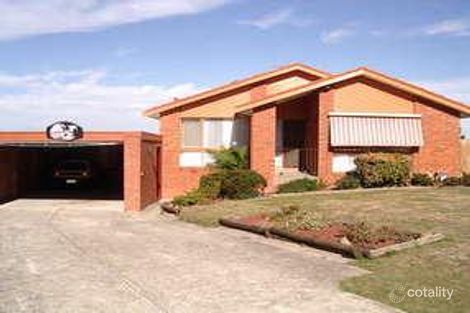Property photo of 4 Durness Court Endeavour Hills VIC 3802