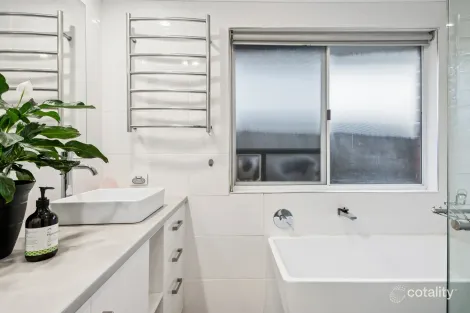 Property photo of 123A States Road Morphett Vale SA 5162