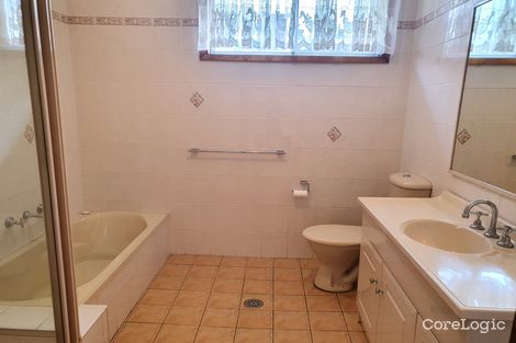 Property photo of 107 Reddall Parade Lake Illawarra NSW 2528