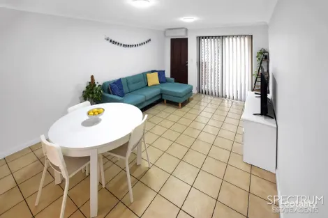 Property photo of 2/82 Boyd Road Nundah QLD 4012