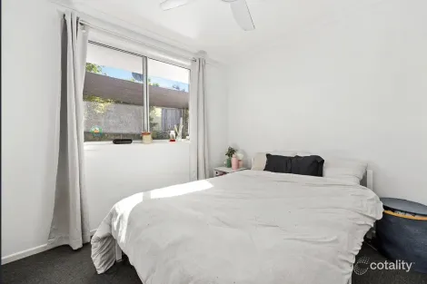 Property photo of 213 Edwards Street Sunshine Beach QLD 4567