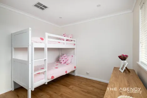 Property photo of 37 Helpman Way Padbury WA 6025