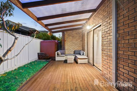 Property photo of 16 Binnak Drive Watsonia North VIC 3087