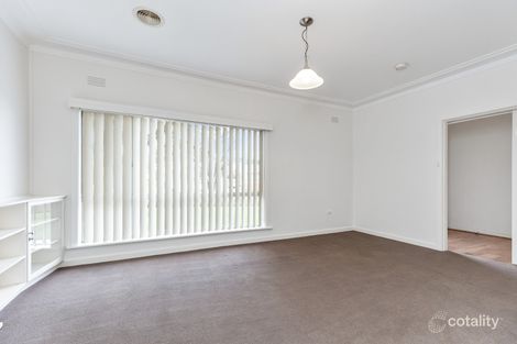 Property photo of 3 Meadow Street Kooringal NSW 2650