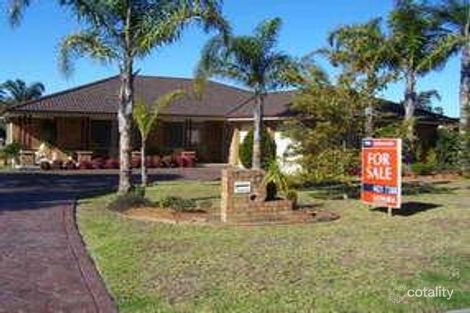 17 Ferntree Dr, Bomaderry, NSW 2541