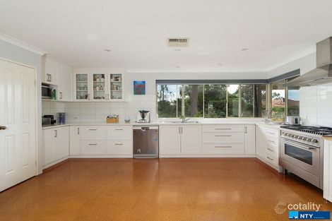 Property photo of 1 Gobba Court Bayswater WA 6053
