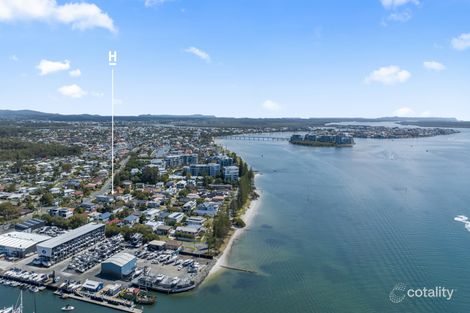 Property photo of 2/281 Bayview Street Hollywell QLD 4216