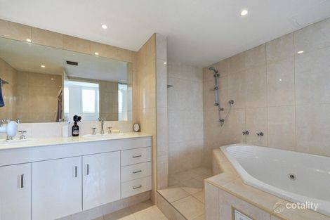 Property photo of 7/3-7 Eady Avenue Broadbeach Waters QLD 4218