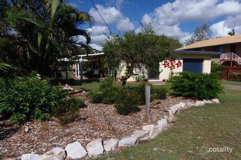 10 Larapinta Ct, Rainbow Beach, QLD 4581