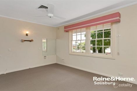 Property photo of 32 Crisp Road Elizabeth Downs SA 5113