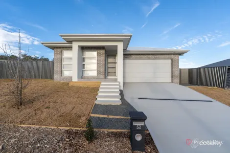 52 Cookes Rd, Armidale, NSW 2350