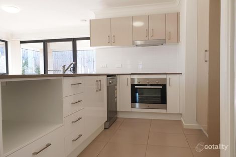 1/11 Holroyd St, Brassall, QLD 4305