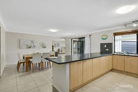 Property photo of 7 Peckham Court Pacific Pines QLD 4211